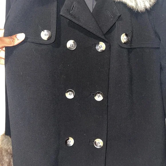 Vintage F21 Pea Coat - Picture 4 of 8